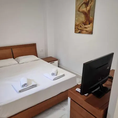 Plaka 리조트 3*